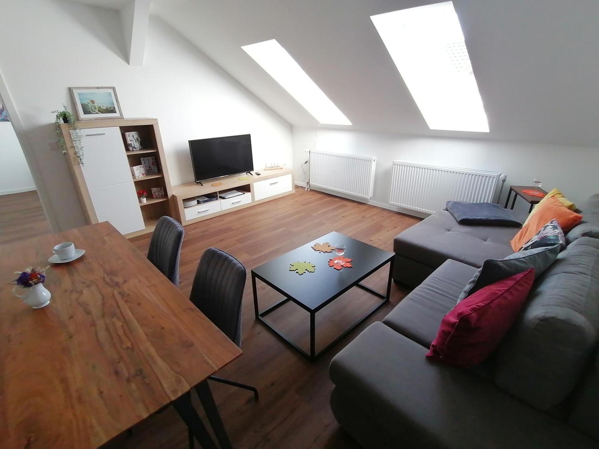 Auszeit2 Erfurt - Stilvolle Dachwohnung Mit Parkplatz - Zentrumsnah Buitenkant foto